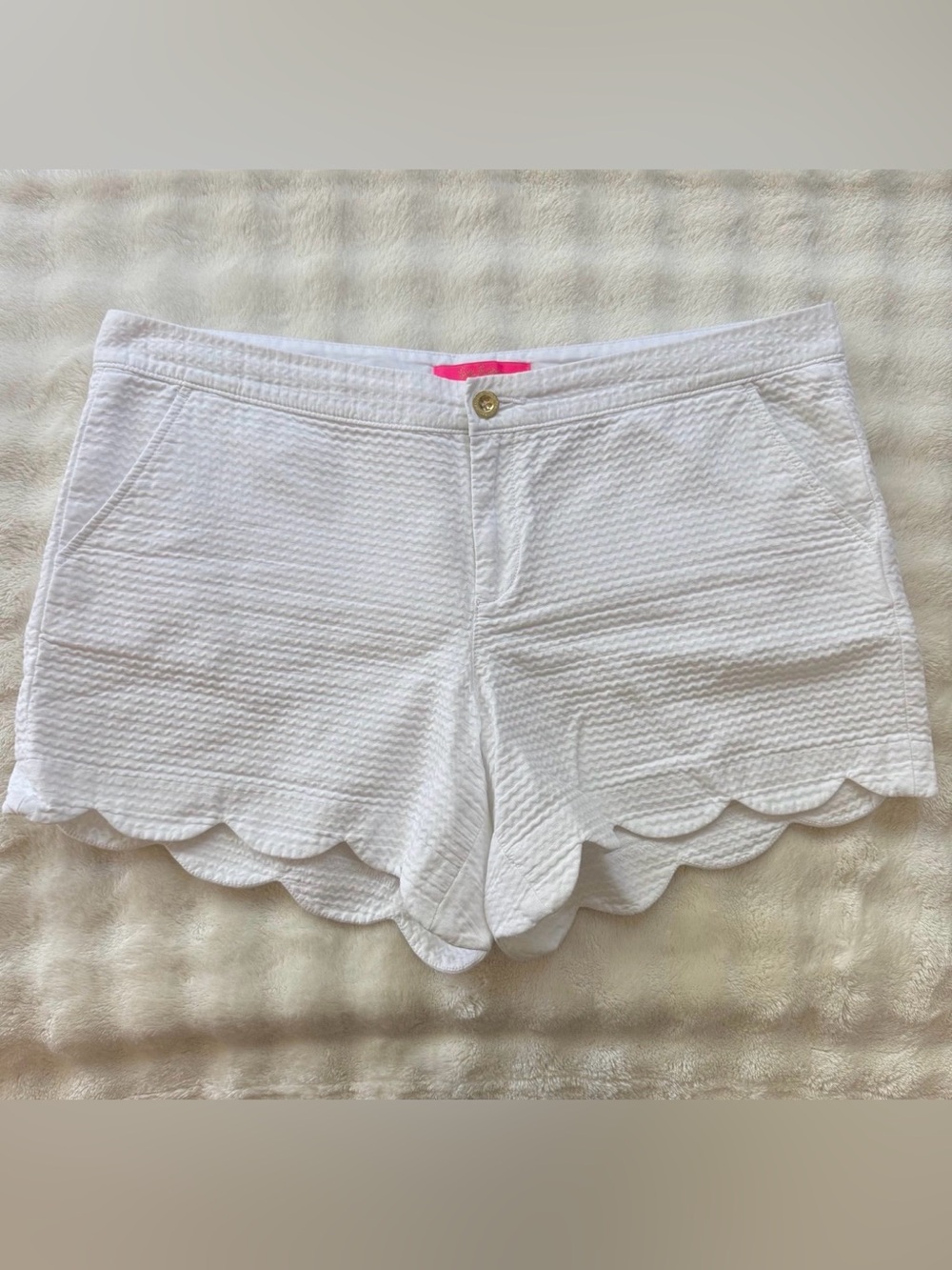 Lilly Pulitzer Resort White Buttercup Shorts Size 14